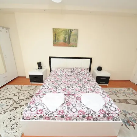 Vila 5 Star With Majestic Views, 1036