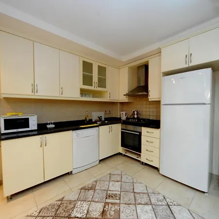 Vila 5 Star With Majestic Views, 1036 *